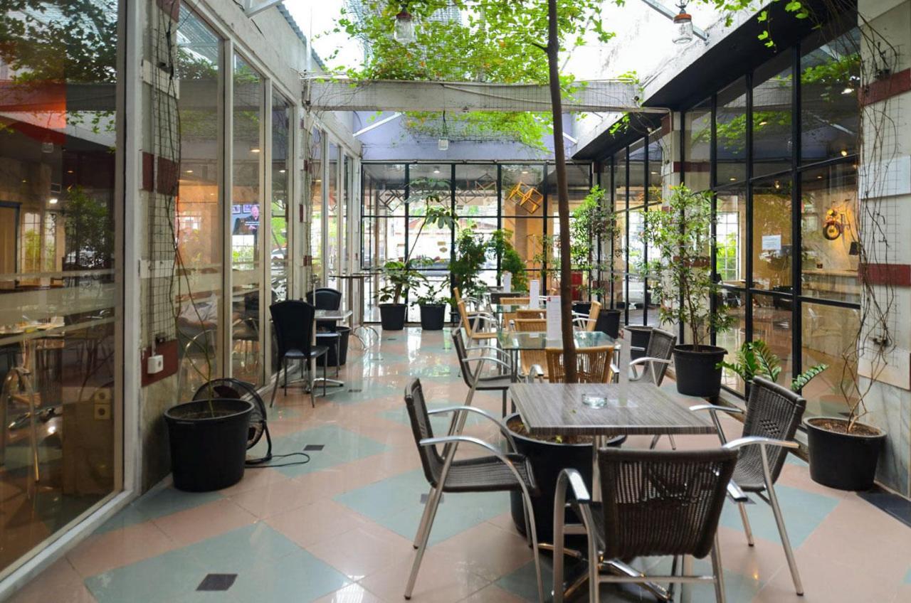 Hotel Peninsula Mangga Besar Jakarta Exterior photo