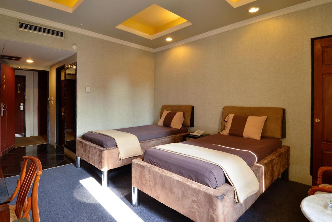 Hotel Peninsula Mangga Besar Jakarta Exterior photo